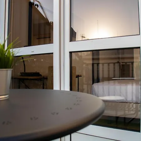 Alda Orzán 2* A Coruña